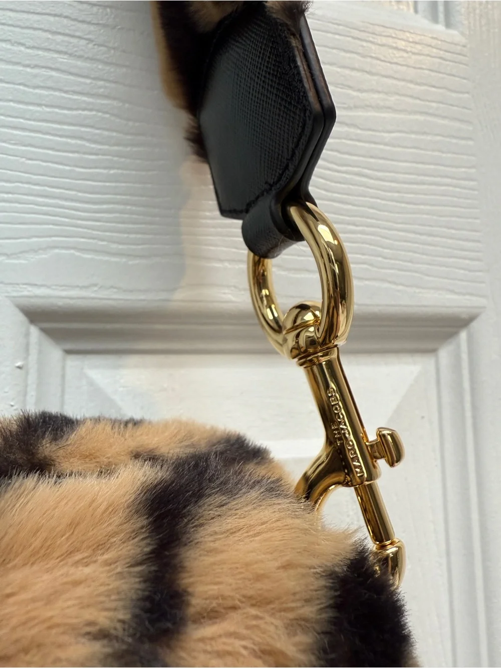 Marc Jacobs Snapshot Faux Fur Tiger - Picture 5 of 8